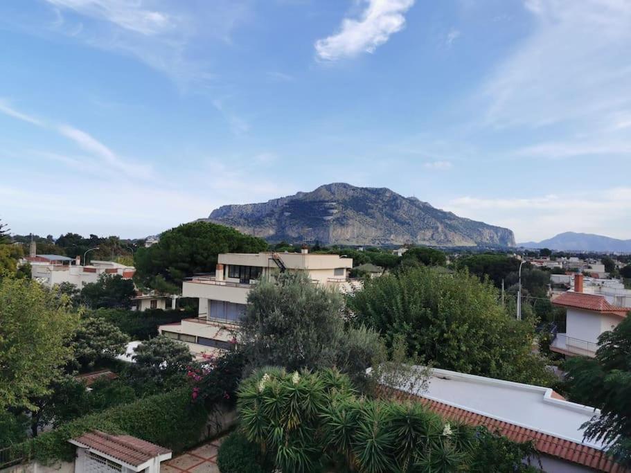 Villa Iris - Mondello Палермо Экстерьер фото